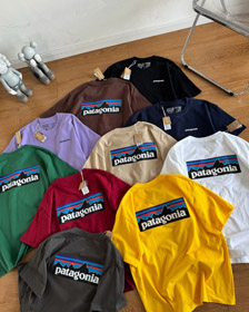 Patagonie logo multicolore imprimé à manches courtes T-shirt-5877  