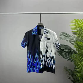Prada manches courtes