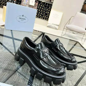 Chaussures prada en cuir (2 modèles)