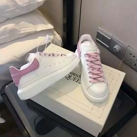 Alexander McQueen (38 modèles) - 0626