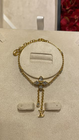 Louis Vuitton LV plein diamant floral petite chaîne sangle bracelet en or-3729  